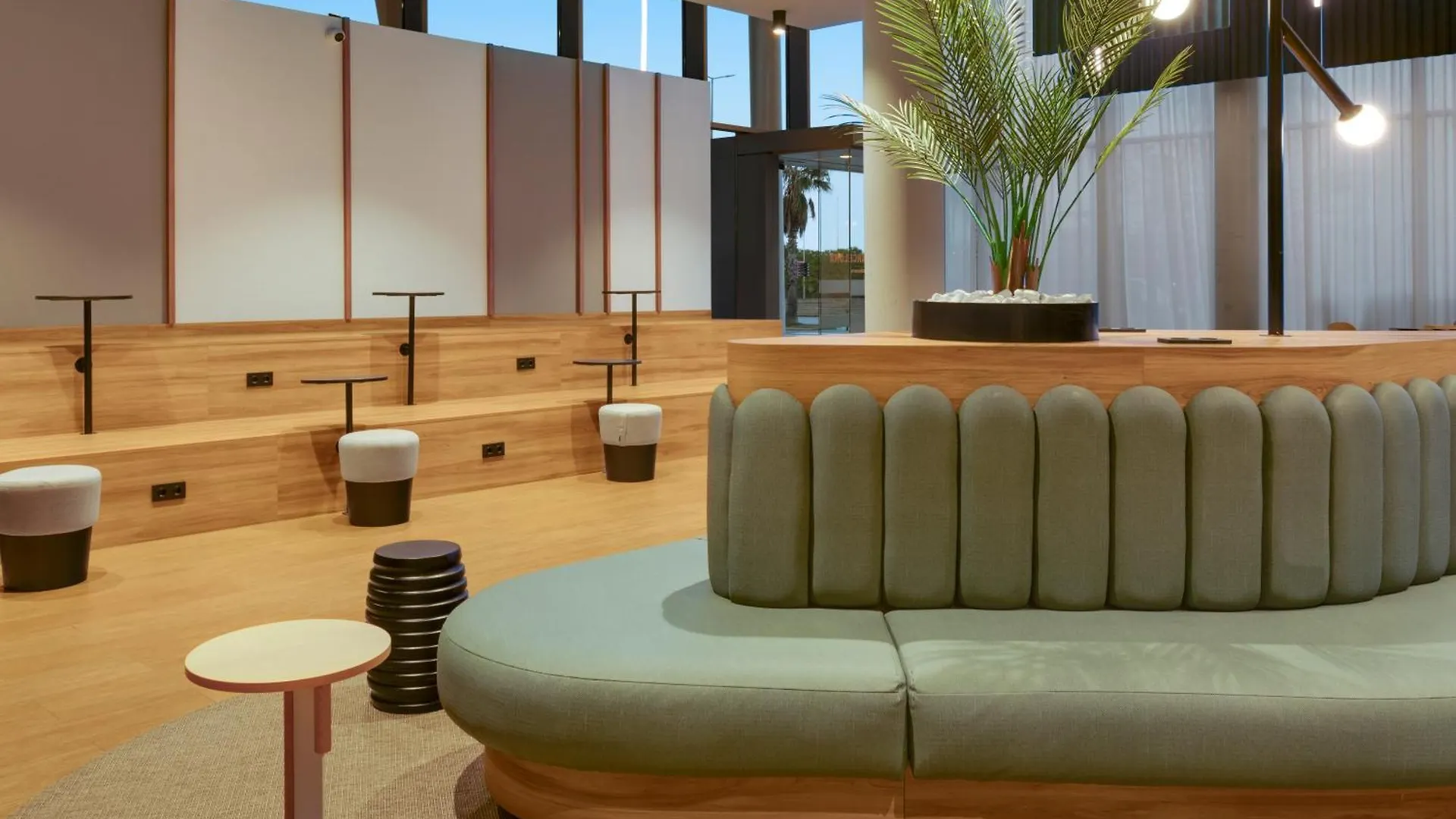 B&B Hotel Barcelona Viladecáns