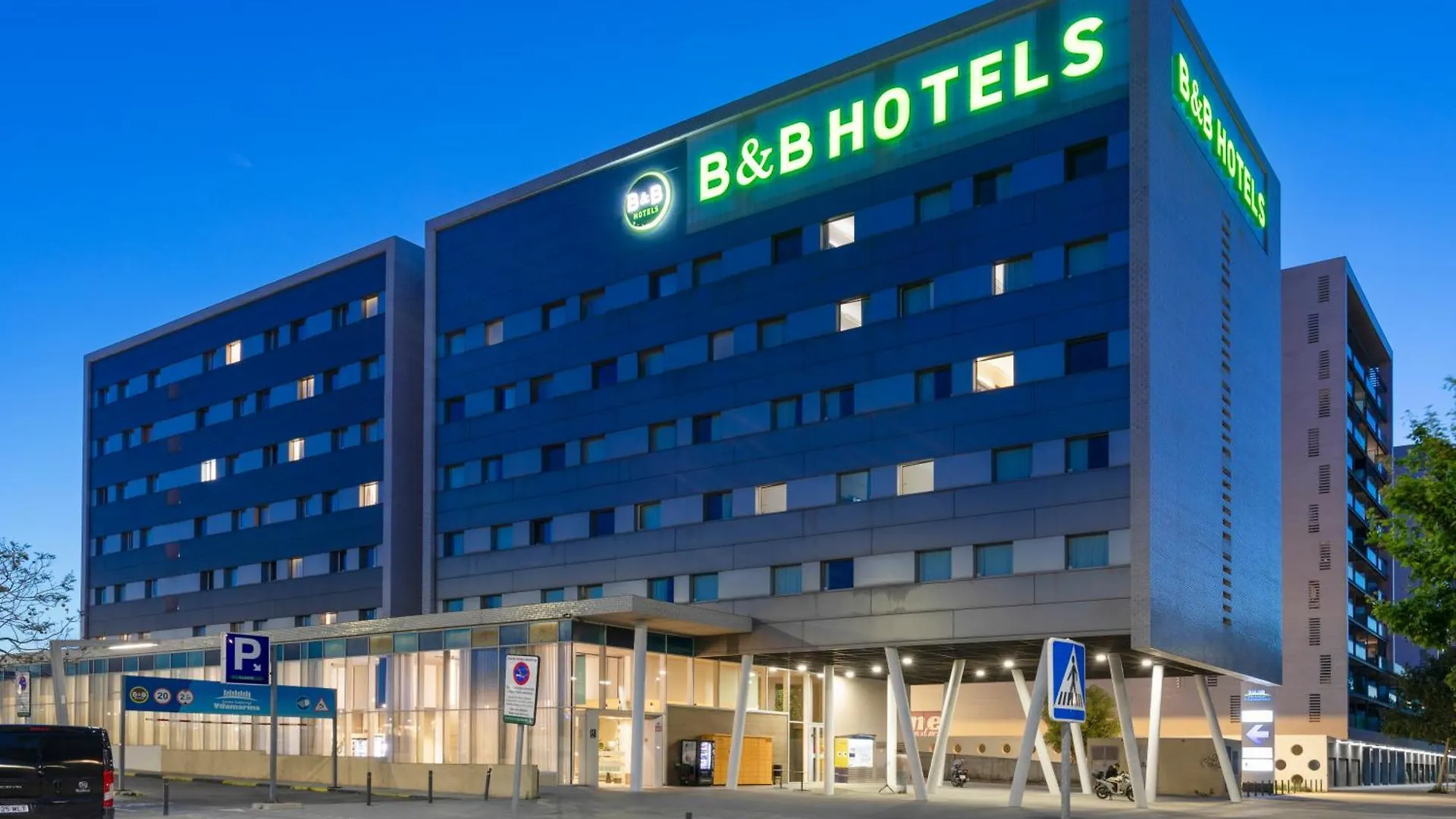 B&B Hotel Barcelona Viladecáns 3*,